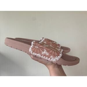 Hey Dude Chandler Slides in Ballerina Size 11 Leather Footbed